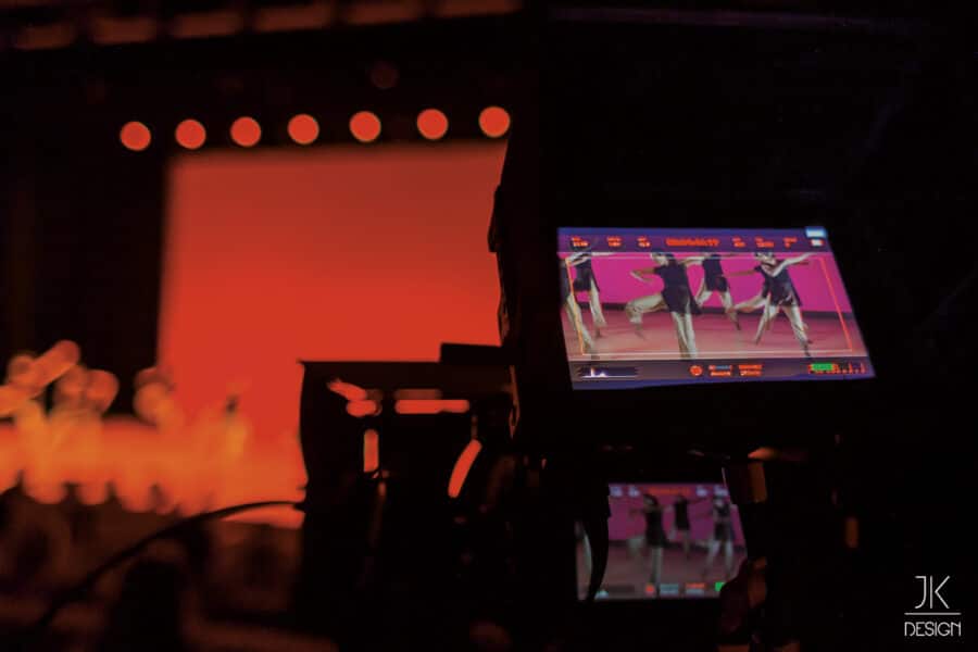 Captation à l’Espace Encan à La Rochelle pour le spectacle de l’école de Danse Co-Ainsidanse.